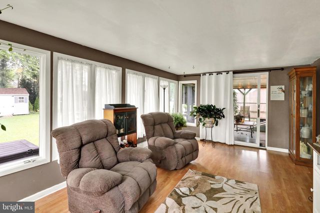6351 JACKSON DR, East Petersburg, PA 17520