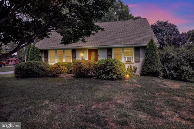 6351 JACKSON DR, East Petersburg, PA 17520