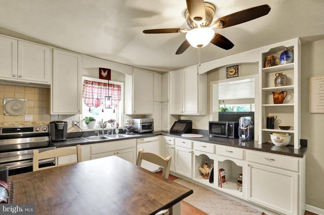 6351 JACKSON DR, East Petersburg, PA 17520