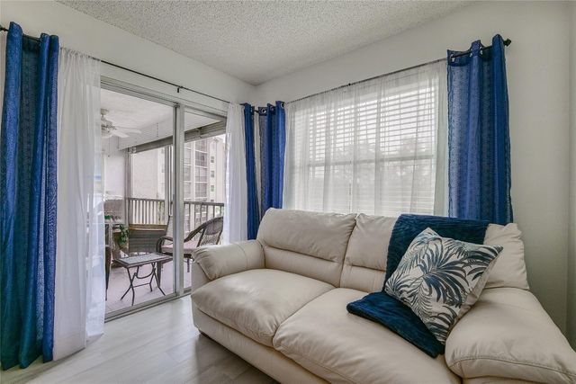 3930 Inverrary Boulevard 407-D, Lauderhill, FL 33319