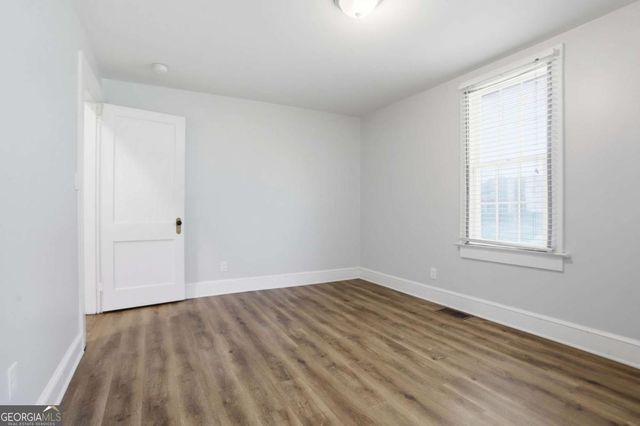 10 Woodlawn Avenue, Hampton, GA 30228
