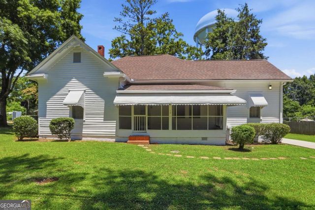 10 Woodlawn Avenue, Hampton, GA 30228