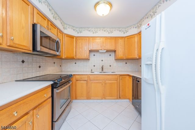 421 Cannella Way 421, Riverdale Boro, NJ 07457