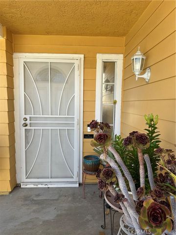 28243 Royal, Castaic, CA 91384
