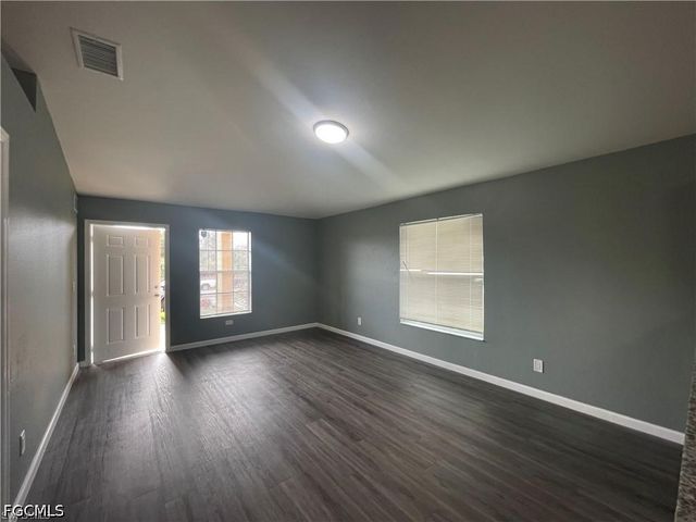 4806 24th ST SW, Lehigh Acres, FL 33973