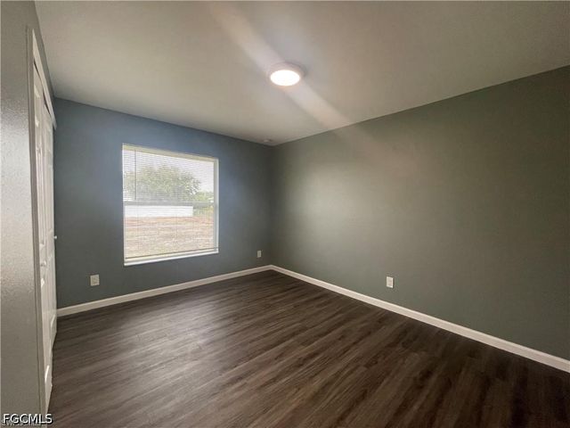 4806 24th ST SW, Lehigh Acres, FL 33973