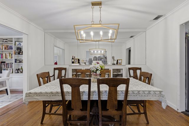 6724 Walnut Hill Lane, Dallas, TX 75230