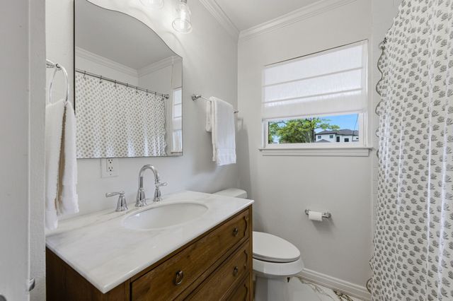 6724 Walnut Hill Lane, Dallas, TX 75230