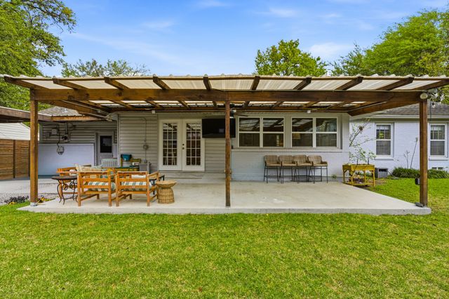 6724 Walnut Hill Lane, Dallas, TX 75230