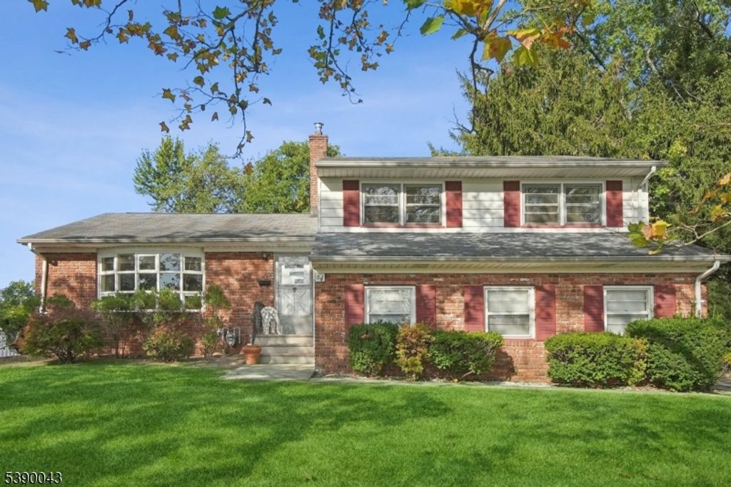 64 S Springfield Ave, Springfield Twp., NJ 07081
