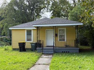 1329 E 33rd Street, Savannah, GA 31404