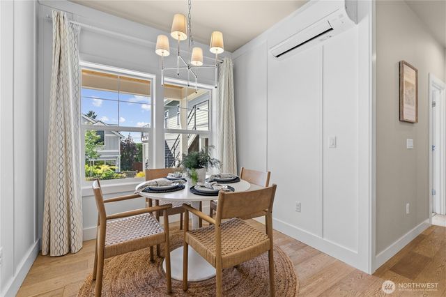 22729 SE 14th Court, Sammamish, WA 98075