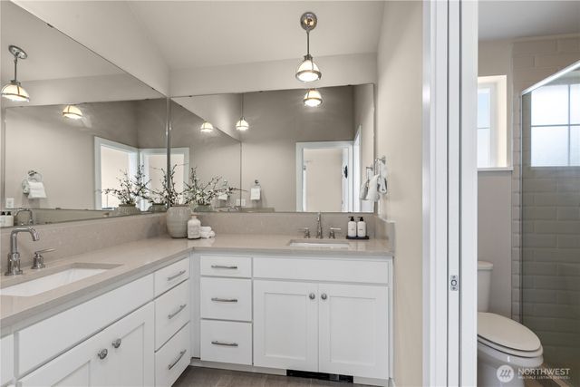 22729 SE 14th Court, Sammamish, WA 98075
