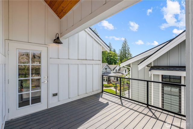 22729 SE 14th Court, Sammamish, WA 98075