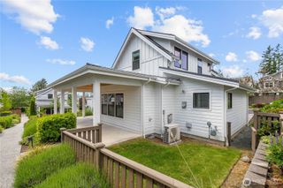 22729 SE 14th Court, Sammamish, WA 98075