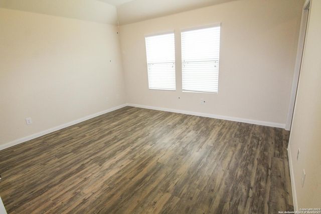 5519 Degan Way, San Antonio, TX 78228