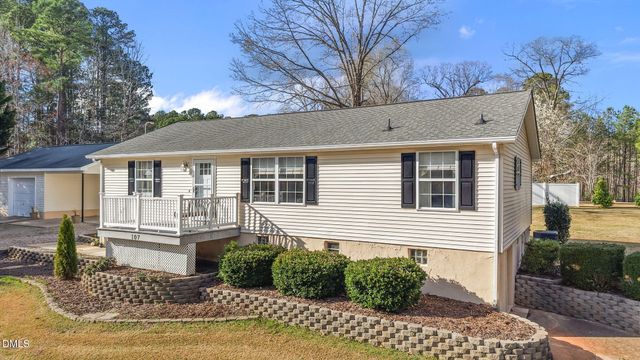 107 Blackfoot Drive, Louisburg, NC 27549