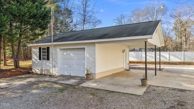 107 Blackfoot Drive, Louisburg, NC 27549