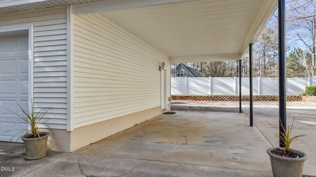 107 Blackfoot Drive, Louisburg, NC 27549