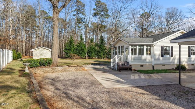 107 Blackfoot Drive, Louisburg, NC 27549