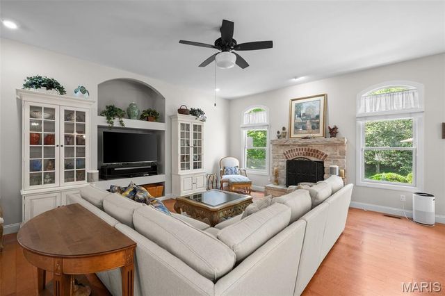 1070 Bridleridge Crossing Spur, Unincorporated, MO 63049