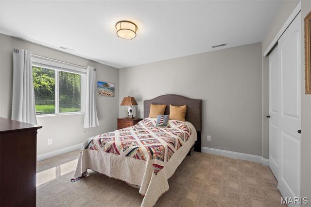 1070 Bridleridge Crossing Spur, Unincorporated, MO 63049