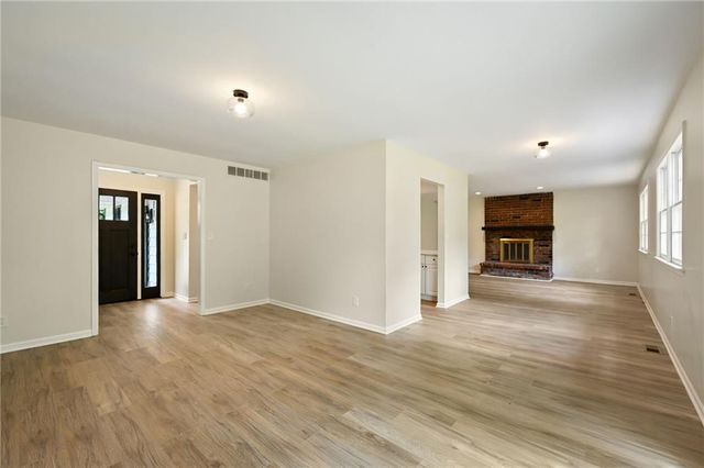 3109 W 19th Street, Lawrence, KS 66047