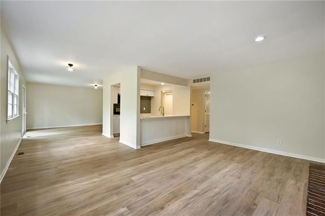 3109 W 19th Street, Lawrence, KS 66047