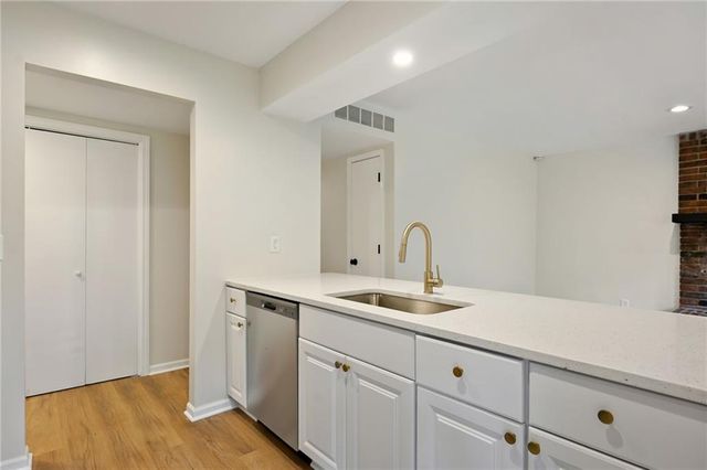 3109 W 19th Street, Lawrence, KS 66047