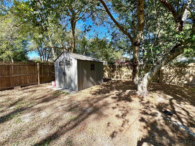 148 COLOMBA ROAD, Debary, FL 32713