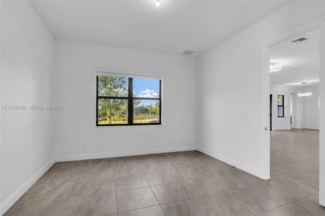 12535 N Parkland Bay Trl, Parkland, FL 33076