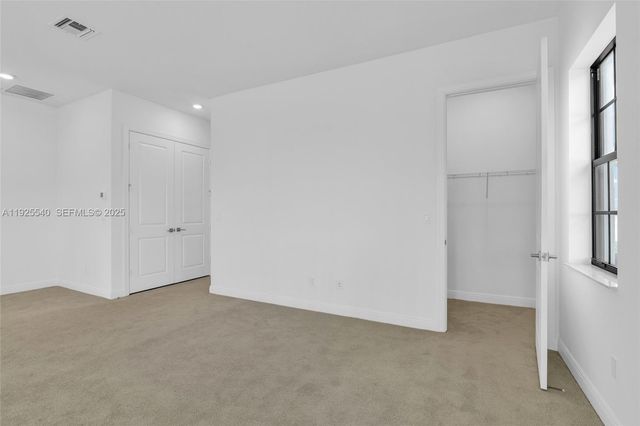 12535 N Parkland Bay Trl, Parkland, FL 33076