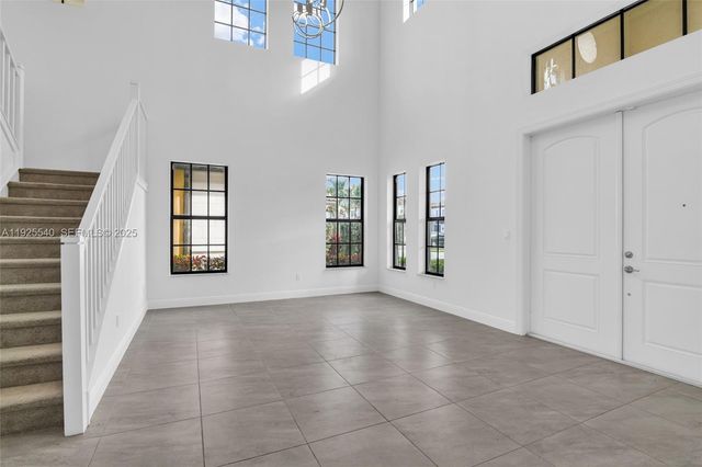 12535 N Parkland Bay Trl, Parkland, FL 33076