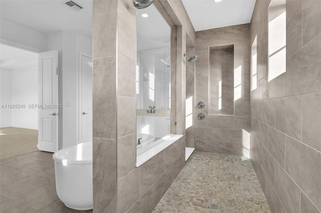 12535 N Parkland Bay Trl, Parkland, FL 33076