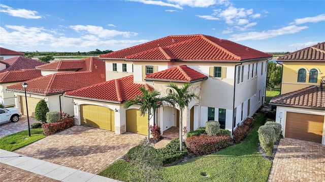 12535 N Parkland Bay Trl, Parkland, FL 33076
