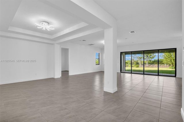 12535 N Parkland Bay Trl, Parkland, FL 33076