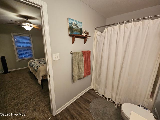 204 Sourwood Court, Jacksonville, NC 28540