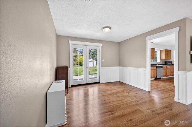 27 crescent Circle SW, Lakewood, WA 98499