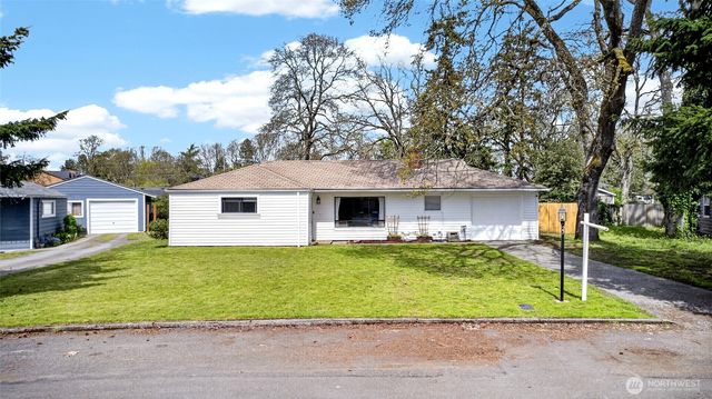 27 crescent Circle SW, Lakewood, WA 98499