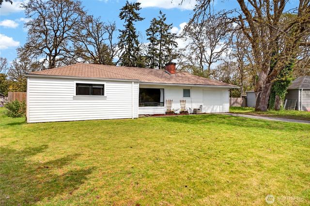 27 crescent Circle SW, Lakewood, WA 98499