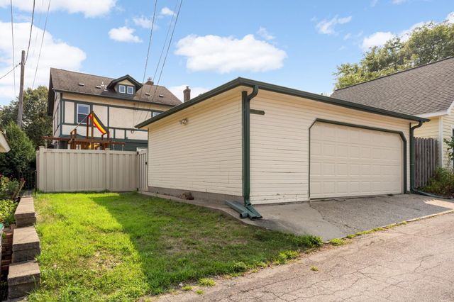 1117 Portland Avenue, Saint Paul, MN 55104