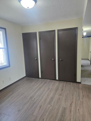 507 Alexander St, Winfield, KS 67156