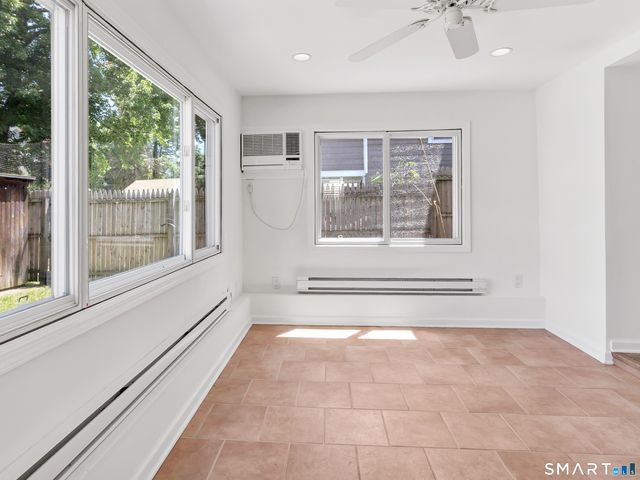 41 Frisbie Street, Stamford, CT 06906