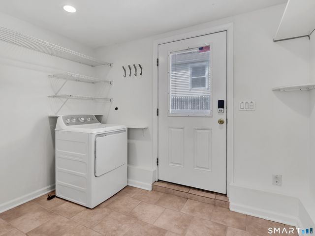 41 Frisbie Street, Stamford, CT 06906