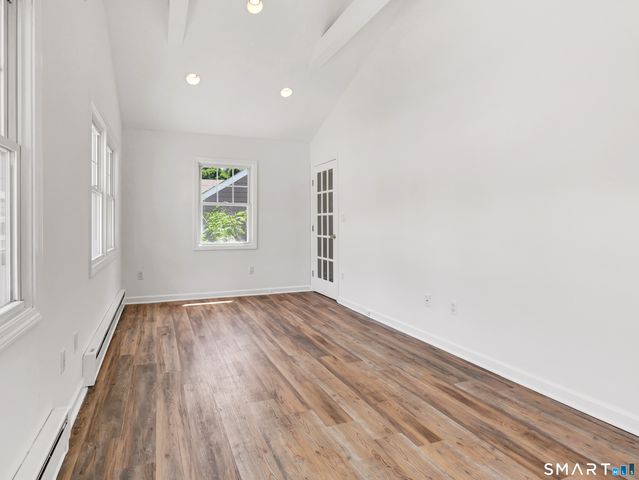 41 Frisbie Street, Stamford, CT 06906