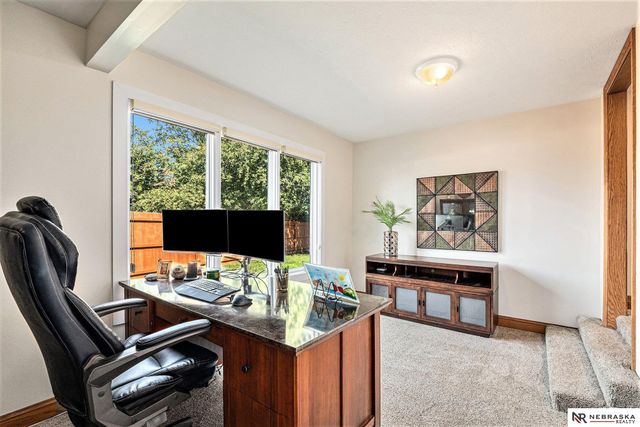 1505 N 213th Circle, Elkhorn, NE 68022