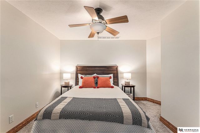 1505 N 213th Circle, Elkhorn, NE 68022
