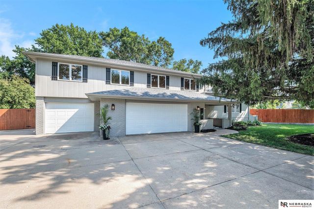 1505 N 213th Circle, Elkhorn, NE 68022