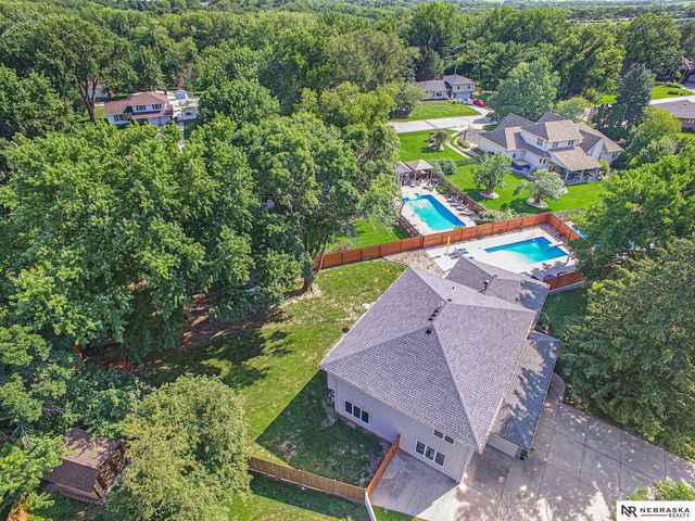 1505 N 213th Circle, Elkhorn, NE 68022