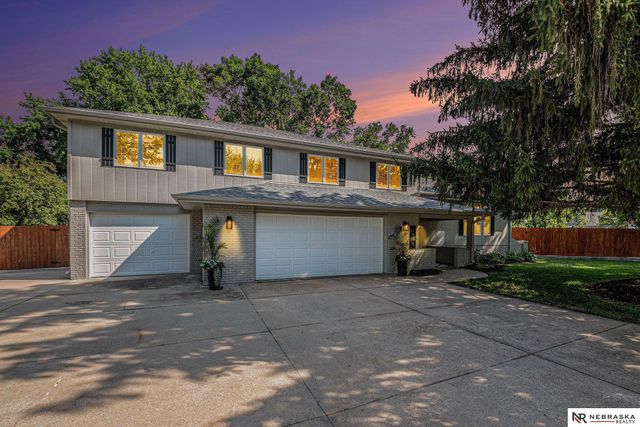 1505 N 213th Circle, Elkhorn, NE 68022